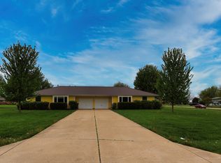 2547 N 4645th Rd, Somonauk, IL 60552