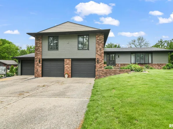 3109 Victoria Dr, Springfield, IL 62704