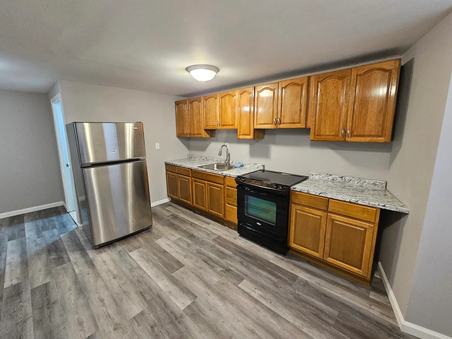 2 bed, 950 sqft, $1,400 — Photo 1