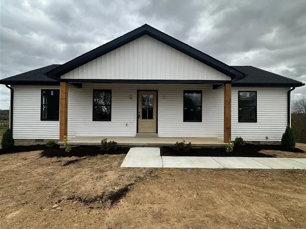 1318 Squire Lyles Rd, Scottsville, KY 42164