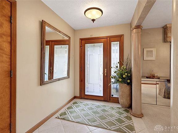 4th image of 2131 Pelwood Dr