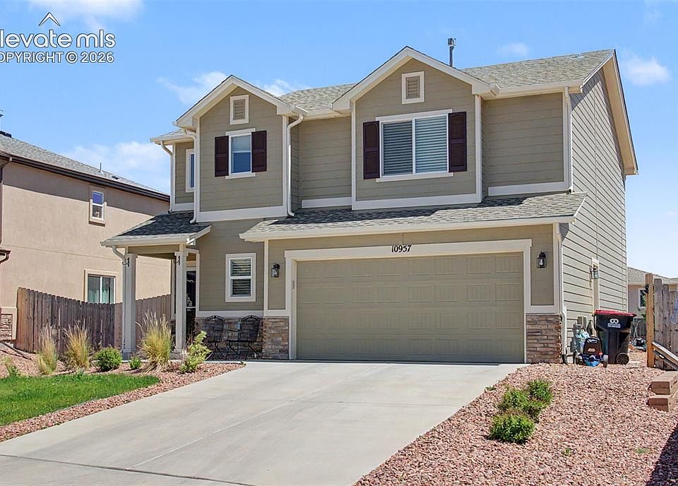 1st image of 10957 Avena Rd
