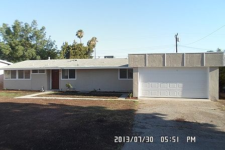 1st image of 25375 Los Flores Dr
