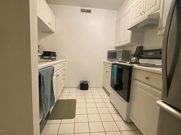 2nd image of 397 Boyer Ct #70
