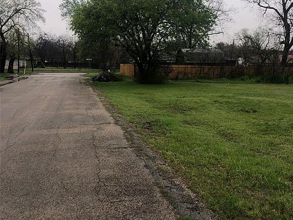 4th image of 4405 Baylor St Lot 2