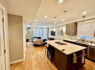 2905 W Lyndale St #2, Chicago, IL 60647