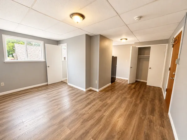 3104 Woodson Rd, Saint Louis, MO
