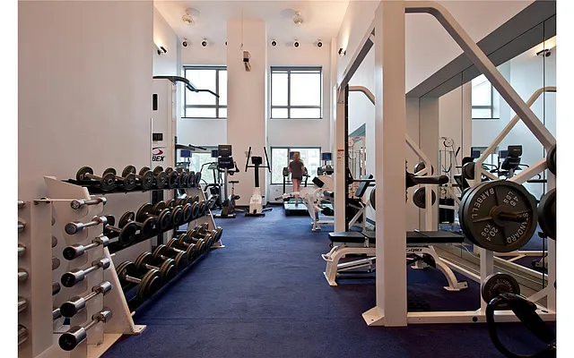 Rented by Compass | media 25