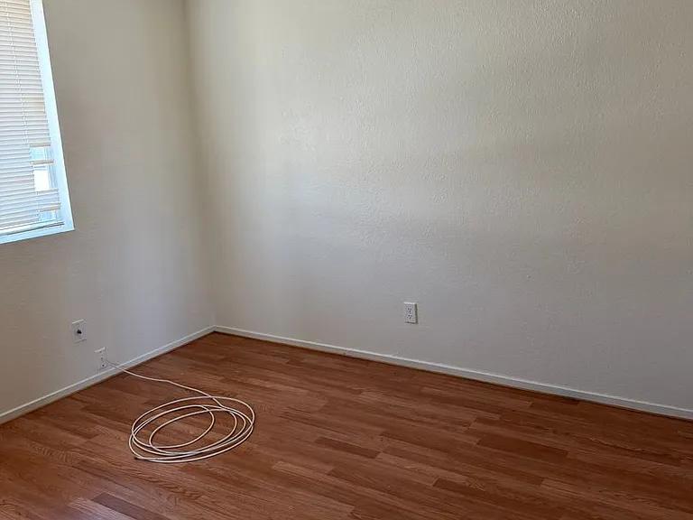 4160 E Tonopah Ave — Photo 12