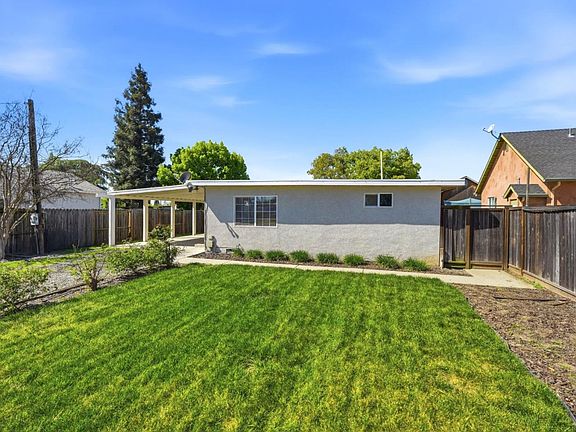 2nd image of 401 Bothun Rd