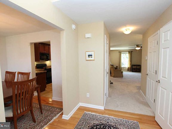 4th image of 111 Willow Brooke Ct