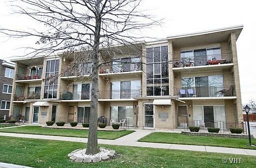 1st image of 10322 S Komensky Ave Unit A