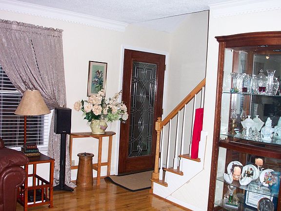 Living Room/Front Door