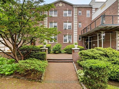 824 Palmer Road #1F, Bronxville, NY, 10708