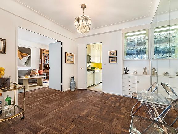 3rd image of 880 5th Ave APT 7H