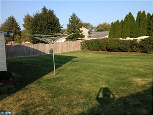 2nd image of 35 Sunnybrae Blvd