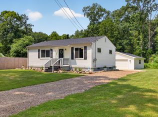 2430 Kibby Rd, Jackson, MI 49203