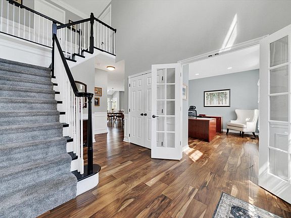 5th image of 5052 Grundy Way