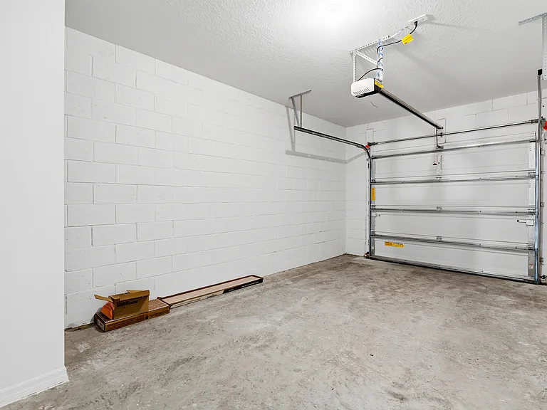 16320 Happy Eagle Dr — Photo 11