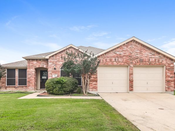 114 Redbud Dr