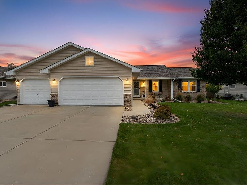 1st image of 4362 Coquette Dr