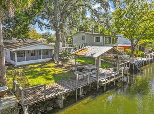 7195 Bethesda Ct, Weeki Wachee, FL 34607