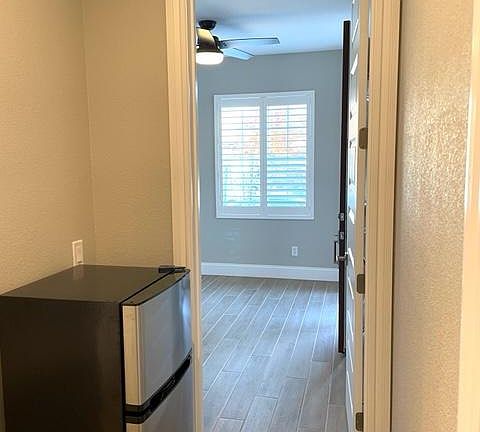 Small fridge and Microwave.