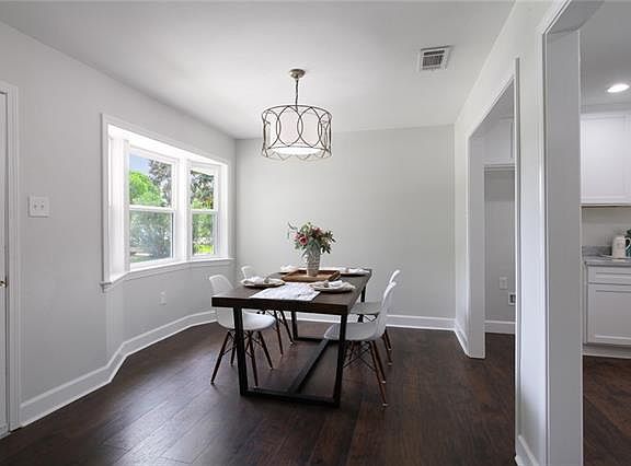 5th image of 1601 Kabel Dr
