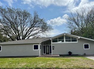321 21st Ave N, Texas City, TX 77590