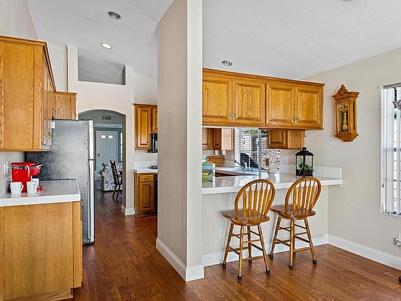 3rd image of 2540 Seamist Ct