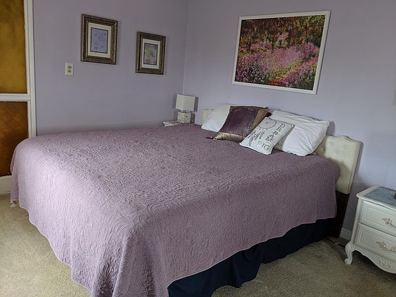 California king bed