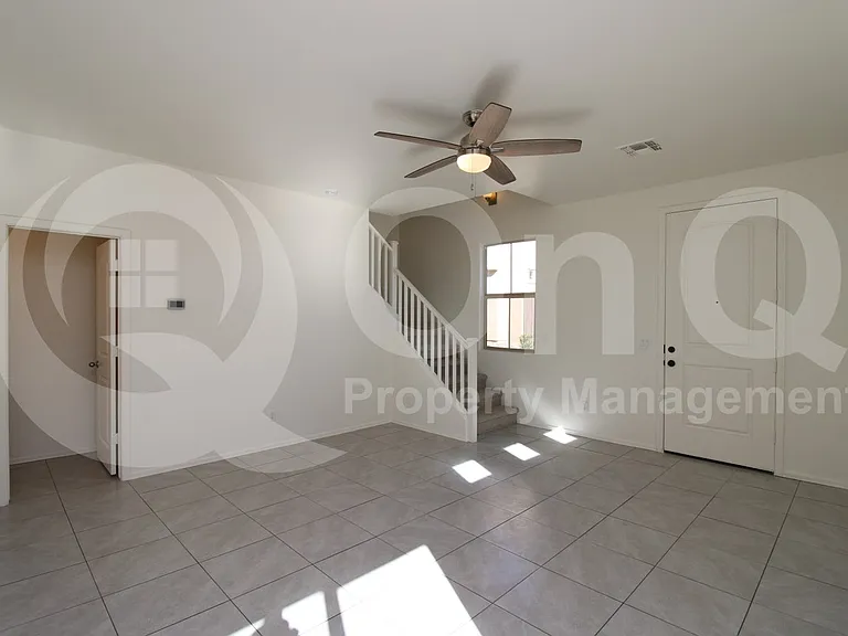 11443 W Saint John Rd — Photo 6