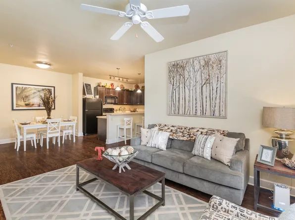 Trail Ridge at Woodland Park Apartments