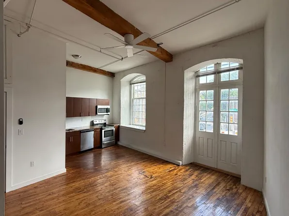 4 Leverington Ave, Philadelphia, PA