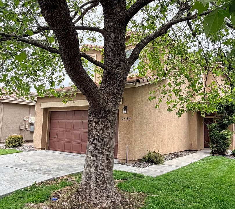 1st image of 2520 Roman Dr