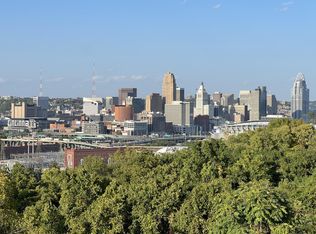 1122 Panorama Dr, Covington, KY 41011