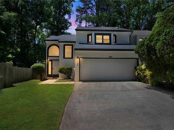1452 Briaroaks Trl NE, Atlanta, GA 30329