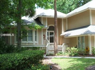 4 Sutherland Ct, Hilton Head Island, SC 29928