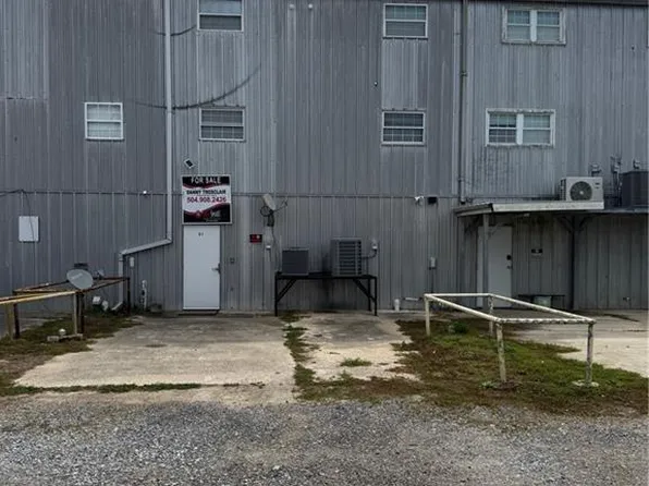 321 Sports Marina Rd, Venice, LA 70091