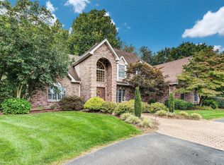16631 Jamestown Forest Dr, Florissant, MO