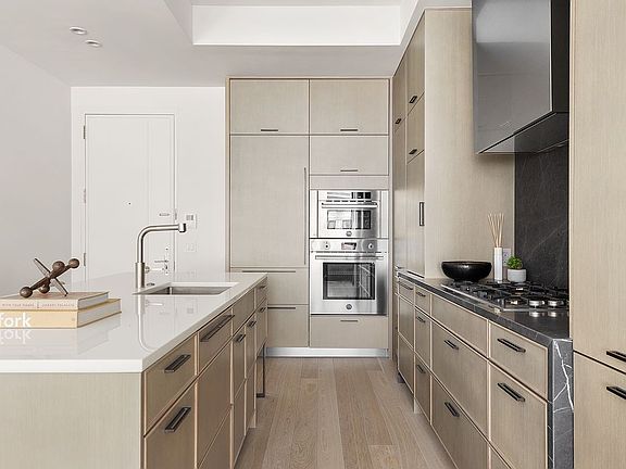 2nd image of 88 Lexington Ave APT 506