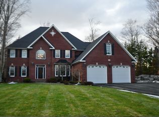 81 Terrace Ln, Elma, NY 14059