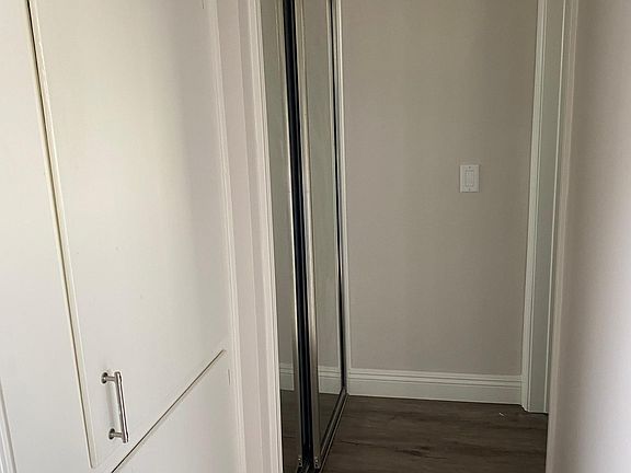4th image of 6450 Lexington Ave #2