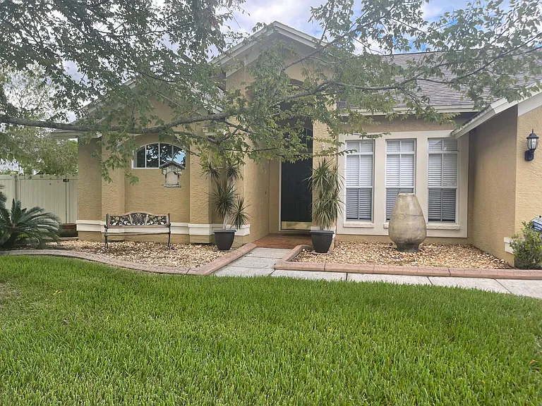 8919 Hannigan Ct — Photo 15