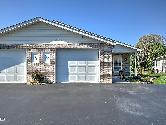 2nd image of 904 Cornerstone Ct #0