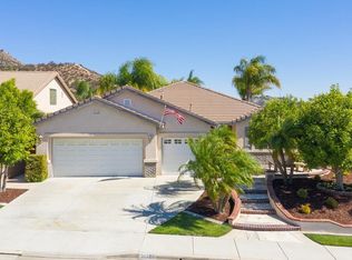 35404 Meadow Park Cir, Wildomar, CA 92595