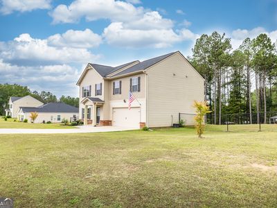 125 S Meadows Ridge Dr, Grantville, GA, 30220