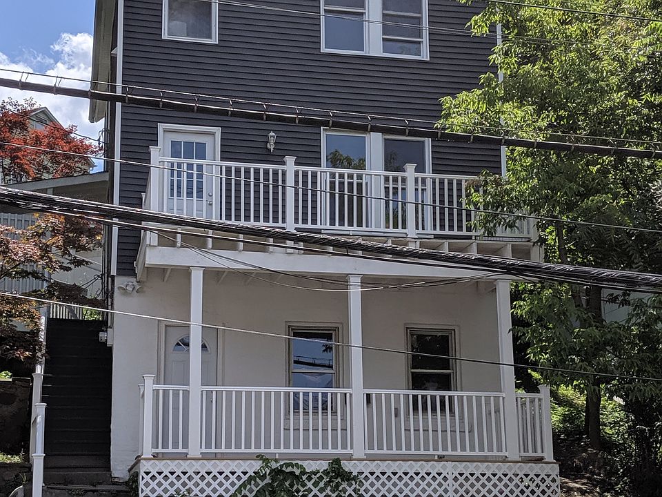 1st image of 128 Croton Ave