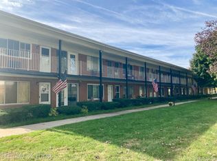 2217 Clawson Ave APT 207, Royal Oak, MI 48073