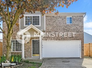 599 Mountain Pine Dr, Greenwood, IN 46143